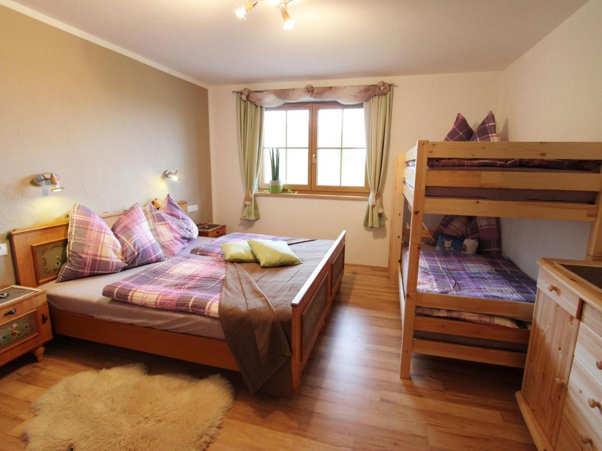 Cosy Holiday Flat In A Farmhouse Taxenbach Kültér fotó
